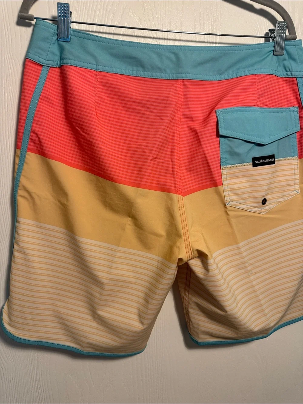 Quiksilver Men’s Coral, Aqua & Yellow Colorblock Boardshorts